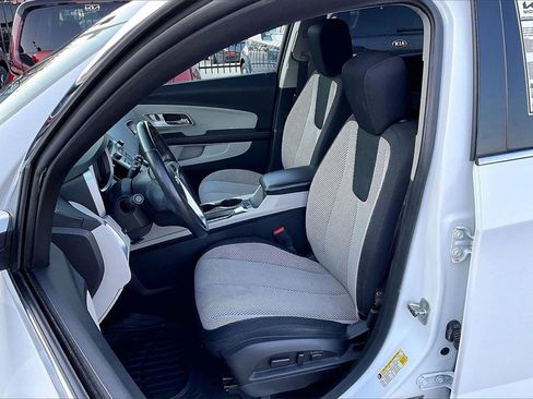 Used 2016 Chevrolet Equinox LT w/ Convenience Package image 25