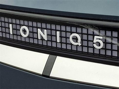 New 2026 Hyundai Ioniq 5 Limited image 6