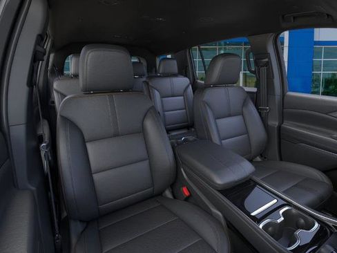 New 2026 Chevrolet Traverse High Country image 16