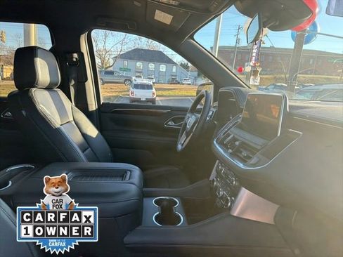 Used 2024 GMC Yukon SLE w/ Gmc Pro Safety Plus Package image 11