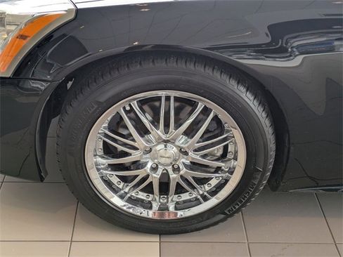 Used 2004 Cadillac XLR image 10