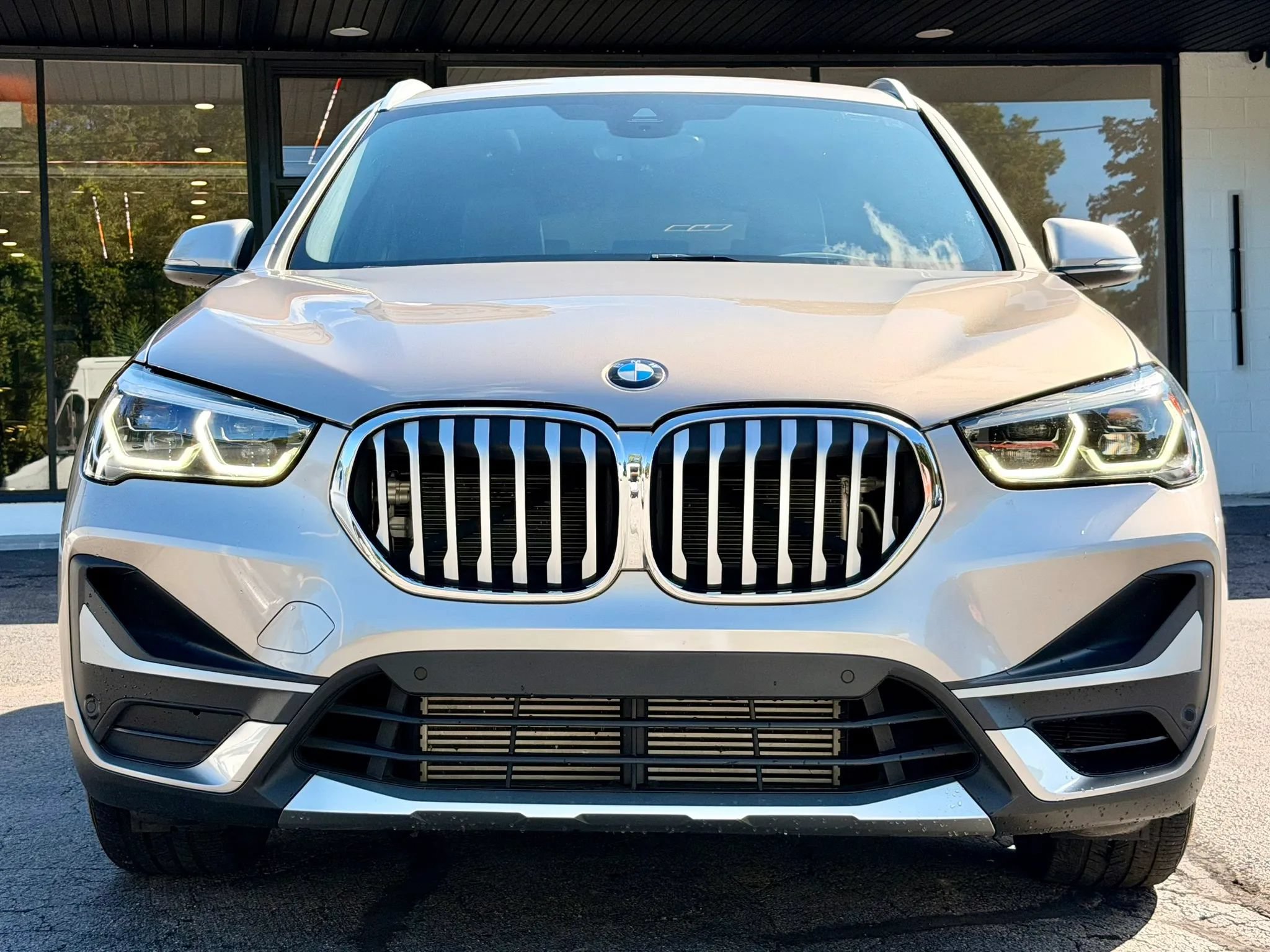 Used 2021 BMW X1 xDrive28i w/ Convenience Package AWD/4WD image 8