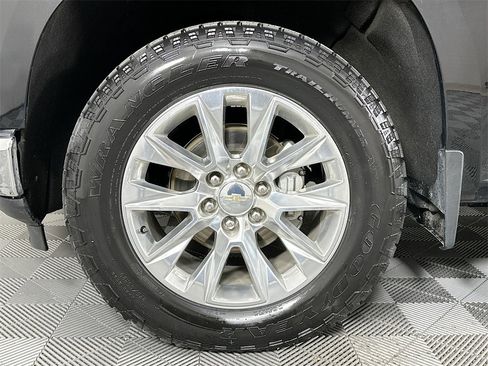 Used 2022 Chevrolet Silverado 1500 LTZ w/ LTZ Premium Package image 33