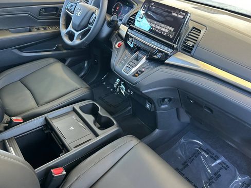 Certified 2026 Honda Odyssey EX-L image 20