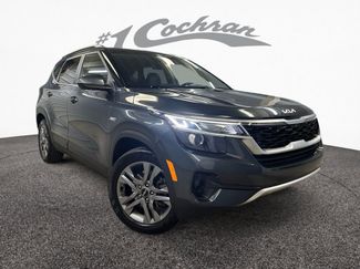 Used 2023 Kia Seltos S video 1