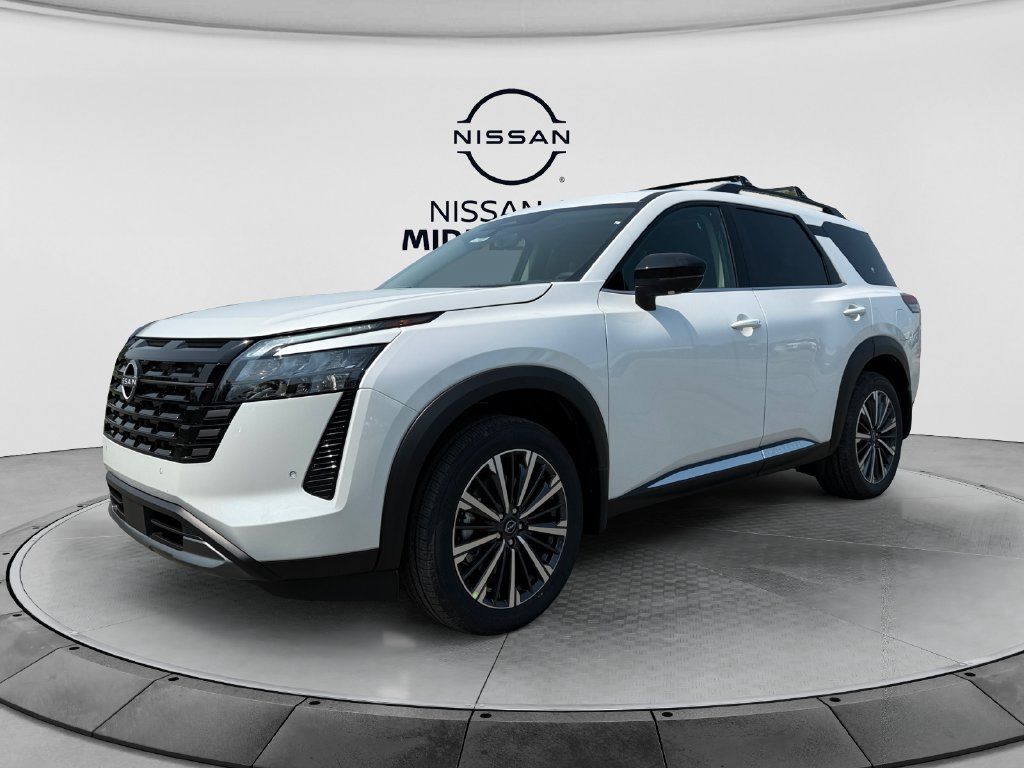 New 2026 Nissan Pathfinder Platinum AWD/4WD image 1