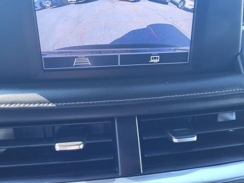 Used 2022 Chevrolet Tahoe LS AWD/4WD image 5