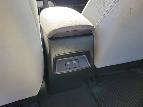 Used 2024 Toyota Corolla LE image 11