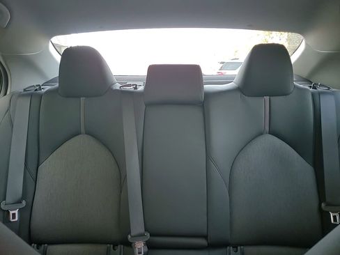 Certified 2020 Toyota Camry LE w/ Convenience Package image 33