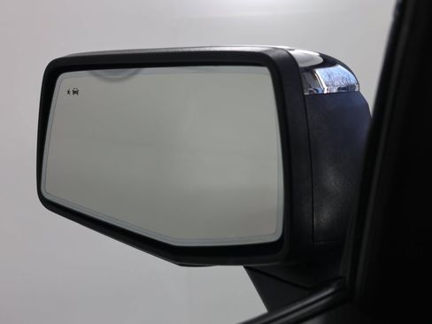 Used 2024 GMC Sierra 1500 Denali Ultimate AWD/4WD image 19