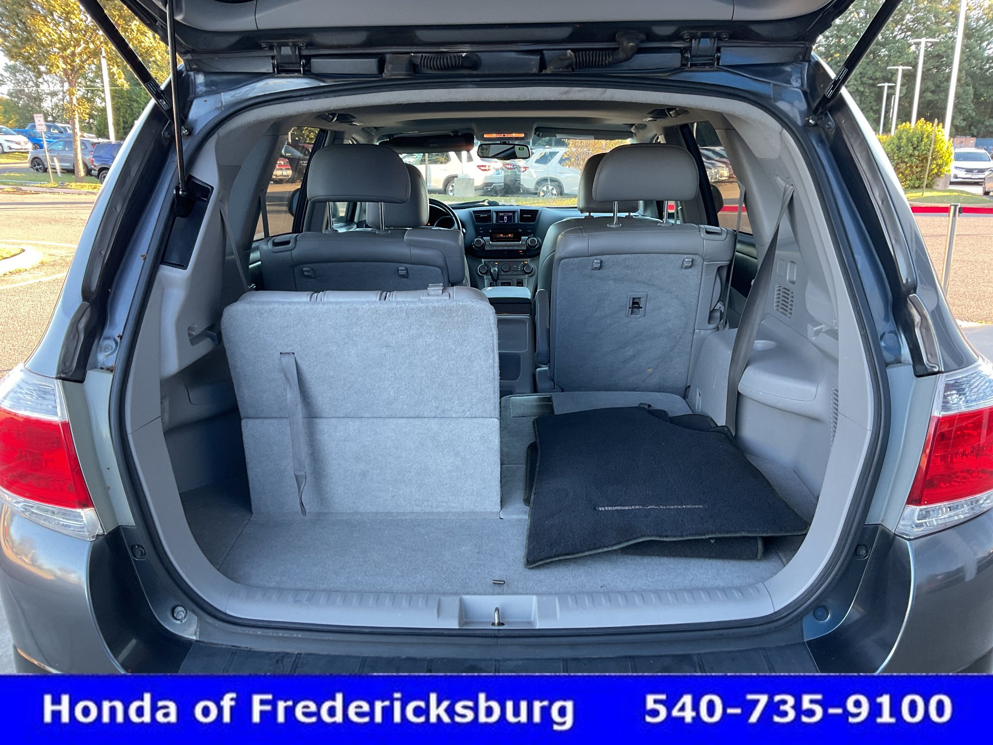 Used 2011 Toyota Highlander SE w/ Convenience Pkg AWD/4WD image 20