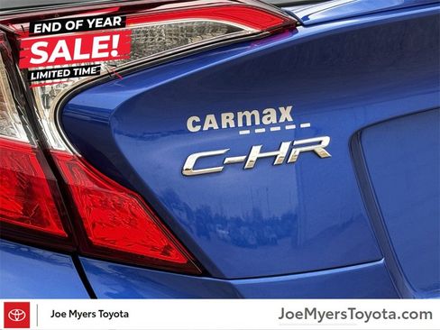 Used 2022 Toyota C-HR Limited image 12