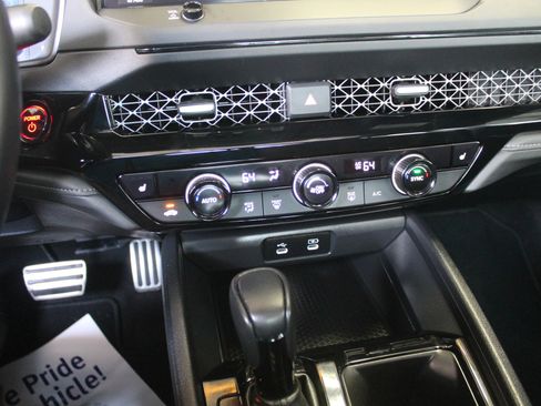 Used 2024 Honda Accord Sport image 12