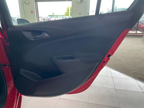 Used 2017 Chevrolet Cruze LT w/ Convenience Package image 23