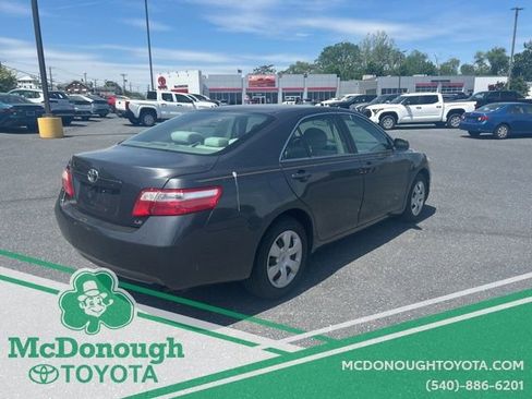 Used 2007 Toyota Camry image 4