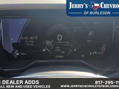 Used 2026 GMC Acadia Elevation w/ Elevation Premium Package FWD image 10
