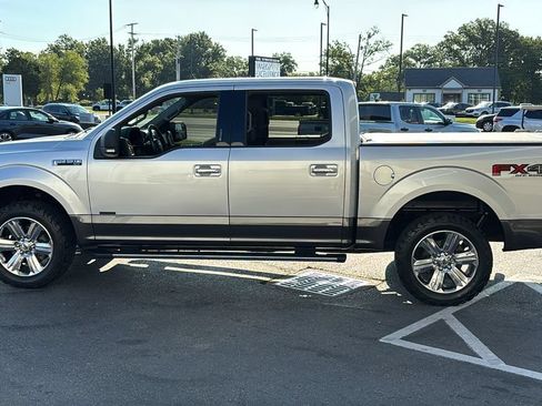 Used 2019 Ford F150 XLT w/ Equipment Group 302A Luxury AWD/4WD image 3