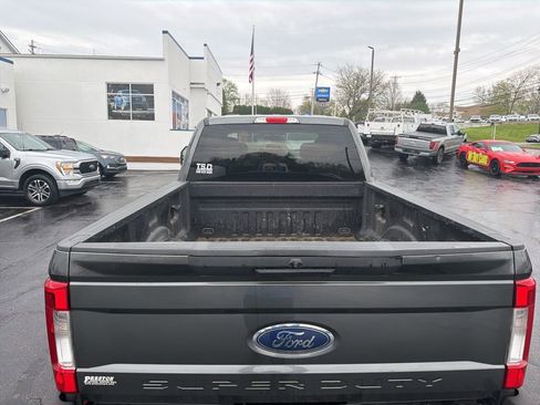 Used 2018 Ford F250 XL w/ STX Appearance Package AWD/4WD image 8