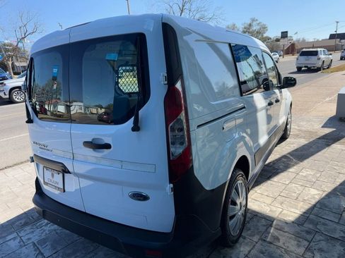 Used 2022 Ford Transit Connect XL FWD image 4