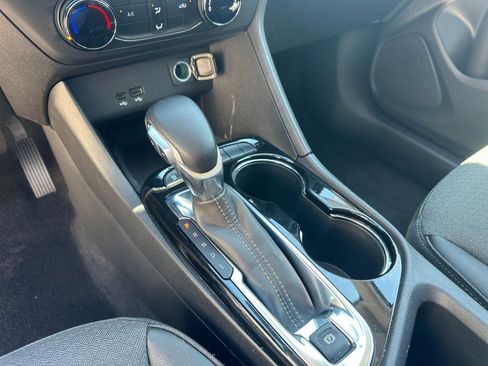 Used 2025 Buick Encore GX Preferred image 40