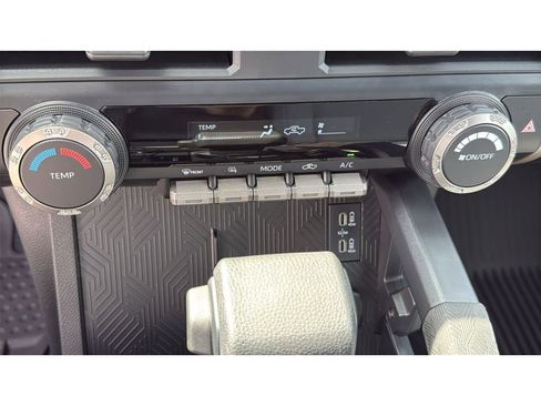 New 2026 Toyota Tacoma SR5 AWD/4WD image 21