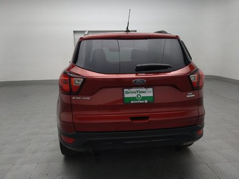 Used 2019 Ford Escape SE image 6