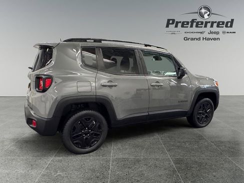 Used 2021 Jeep Renegade Sport AWD/4WD image 15