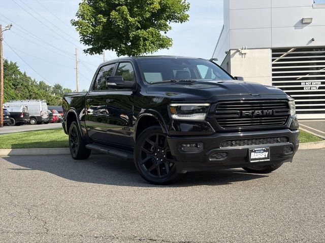 Used 2022 RAM 1500 Laramie AWD/4WD image 1
