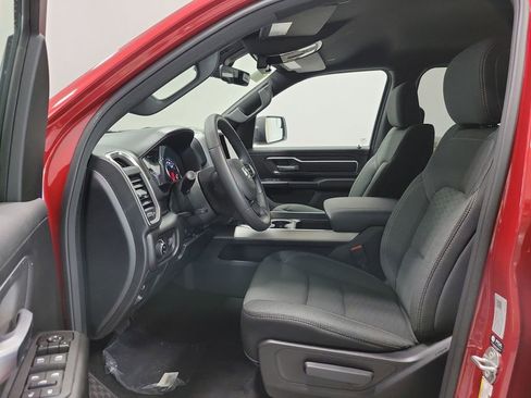 New 2026 RAM 1500 4x4 Crew Cab image 9