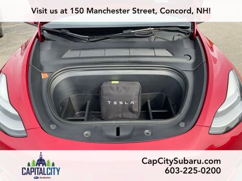 Used 2022 Tesla Model Y Long Range AWD/4WD image 9
