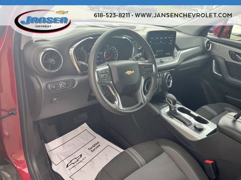 Used 2024 Chevrolet Blazer LT w/ Convenience Package FWD image 10