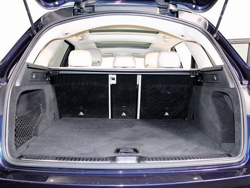 Used 2021 Mercedes-Benz GLC 300 4MATIC image 25