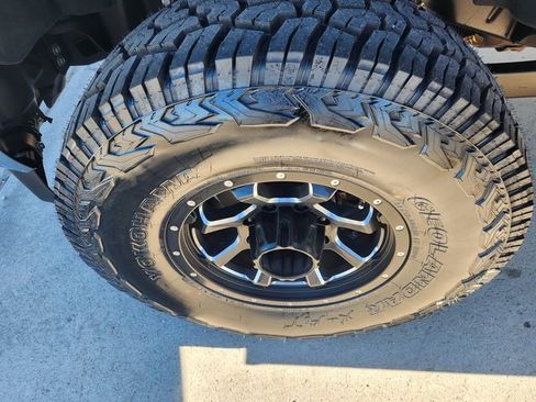 Used 2019 Ford F250 Lariat w/ Lariat Value Package image 39