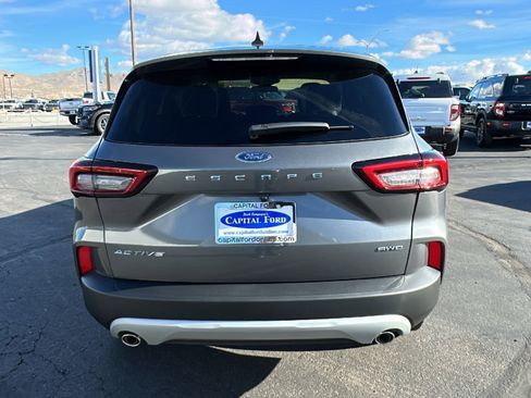 New 2026 Ford Escape Active w/ Cold Weather Package AWD/4WD image 4