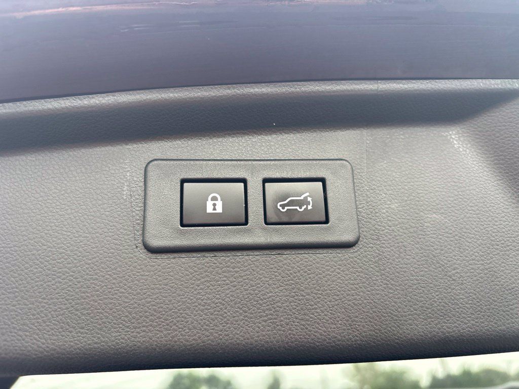 Certified 2023 Subaru Outback Touring AWD/4WD image 26