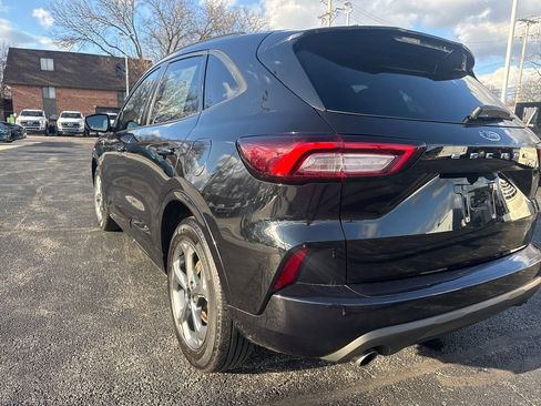 Used 2023 Ford Escape ST-Line w/ Cold Weather Package image 9