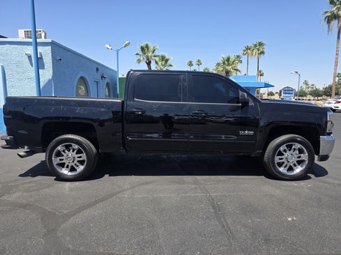 Used 2017 Chevrolet Silverado 1500 LT w/ Texas Edition RWD image 2
