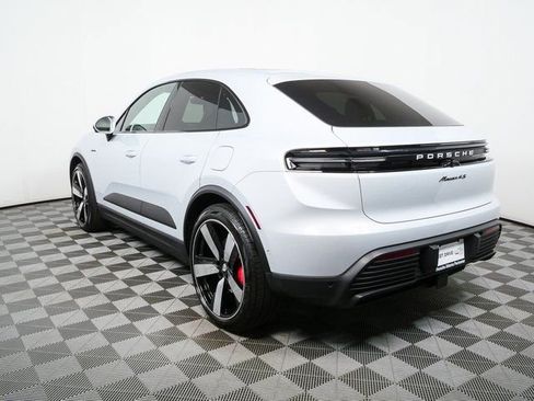 New 2026 Porsche Macan 4S Electric image 3
