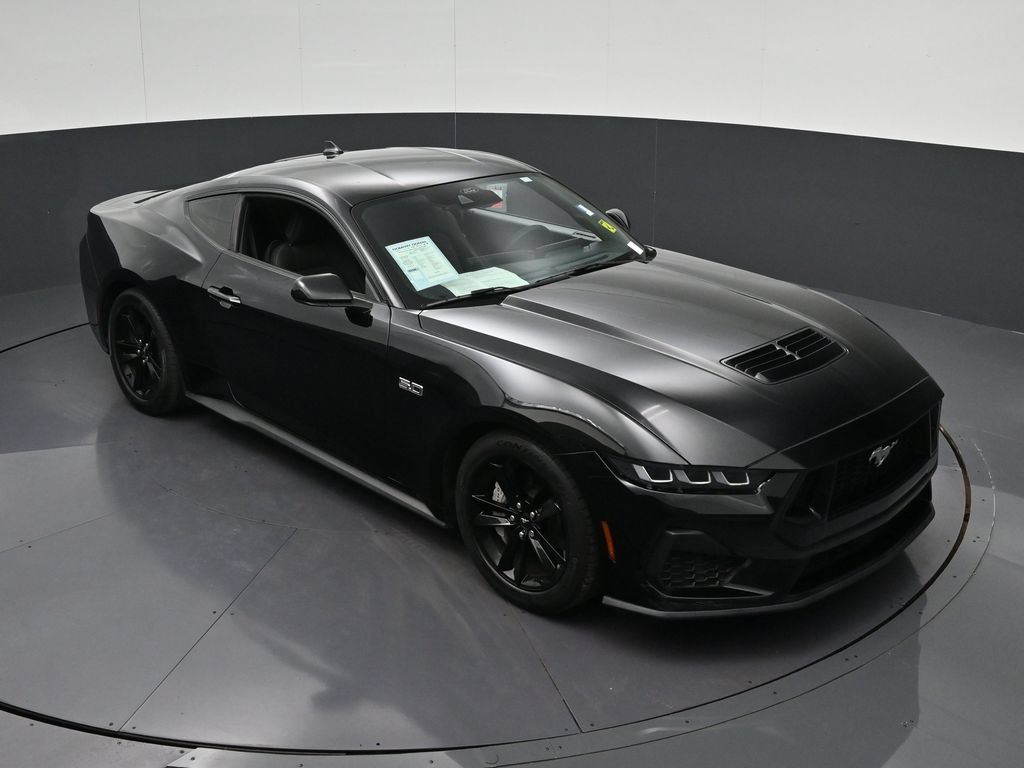 Used 2024 Ford Mustang GT RWD image 19