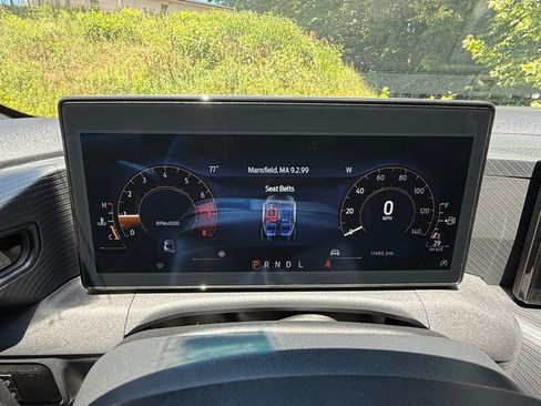 Used 2024 Ford Mustang Coupe RWD image 18