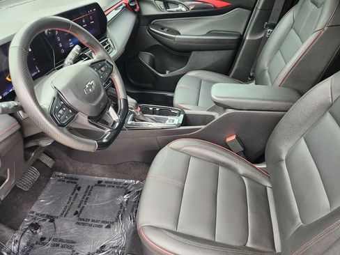 Used 2025 Chevrolet TrailBlazer RS w/ Convenience Package AWD/4WD image 4