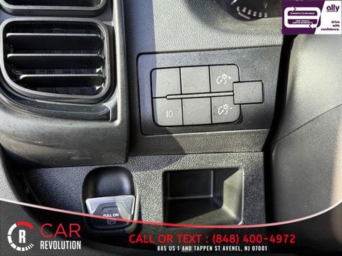 Used 2025 RAM ProMaster 3500 w/ Convenience Group image 28