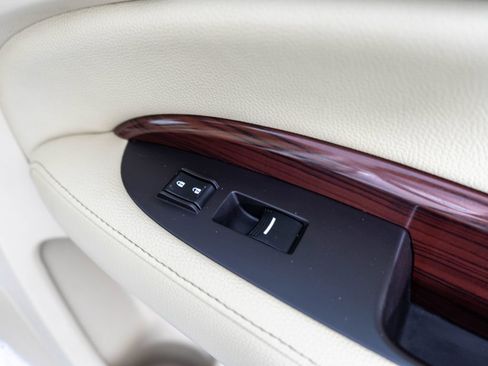 Used 2015 Acura MDX SH-AWD w/ Technology Package image 9