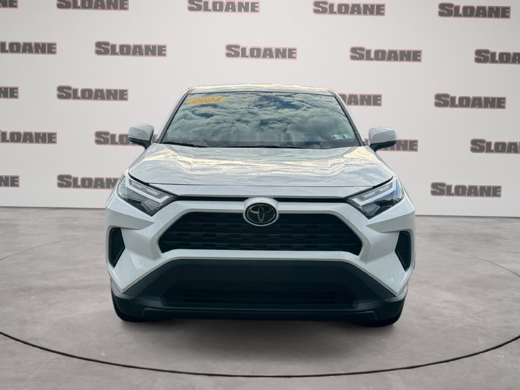 Used 2024 Toyota RAV4 LE AWD/4WD image 8