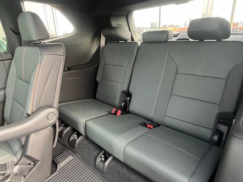 Used 2026 GMC Acadia AT4 w/ Super Cruise Package image 45