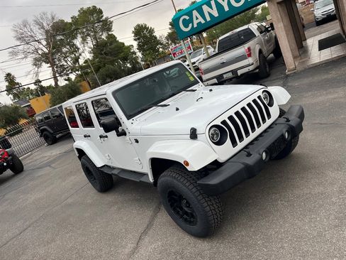 Used 2015 Jeep Wrangler Unlimited Sahara w/ Connectivity Group image 66