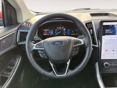 Used 2022 Ford Edge SEL w/ Convenience Package image 15