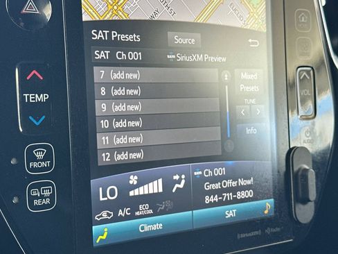 Used 2021 Toyota Prius Prime XLE w/ Carpet Mat Package (TMS) FWD image 19