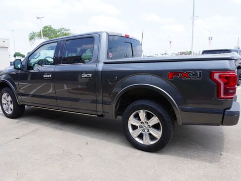 Used 2016 Ford F150 Platinum w/ Equipment Group 701A Luxury AWD/4WD image 4