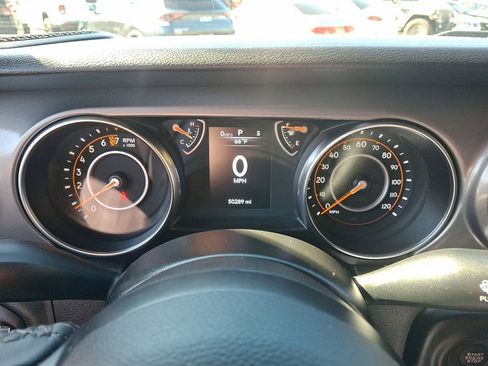 Used 2021 Jeep Wrangler Unlimited Sport image 23